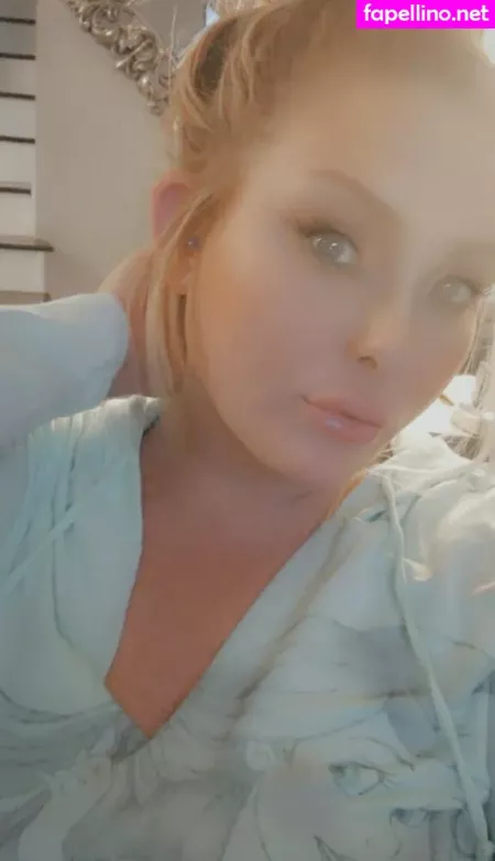 Lindseefoxxx OnlyFans Thumbnail #6aSUNSYWYL