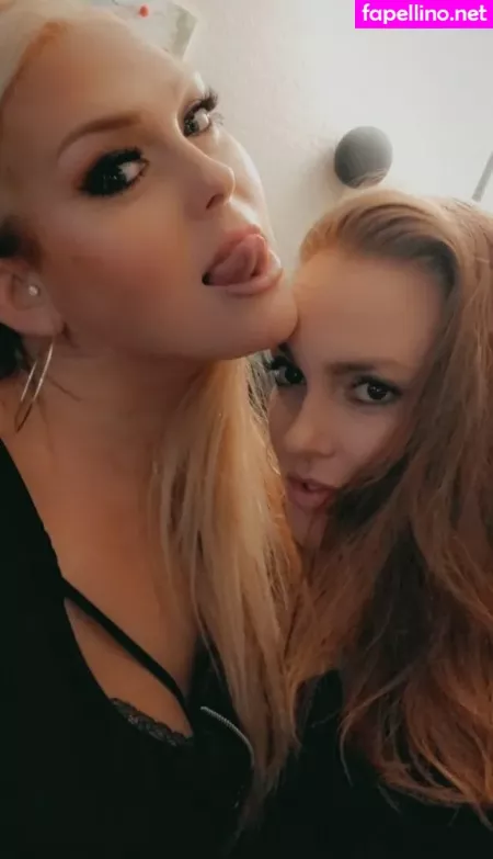 Lindseefoxxx OnlyFans Thumbnail #a6d0U3jYXk