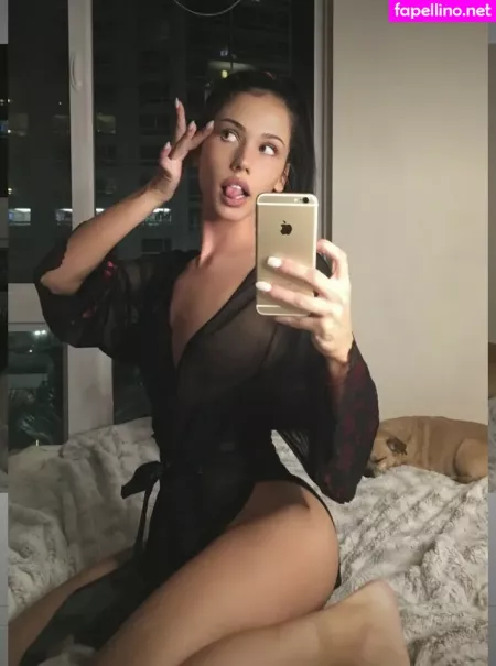 Lindsey Groll OnlyFans Thumbnail #51xVSz8u30