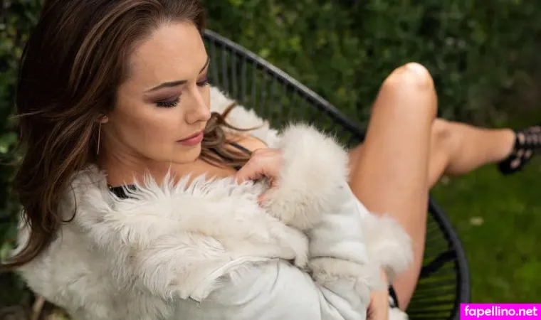 Lindsey Mckeon OnlyFans Thumbnail #3yzB4QjOJI