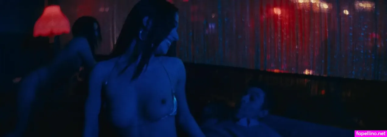 Lindsey Normington OnlyFans Thumbnail #iL0sScEncO