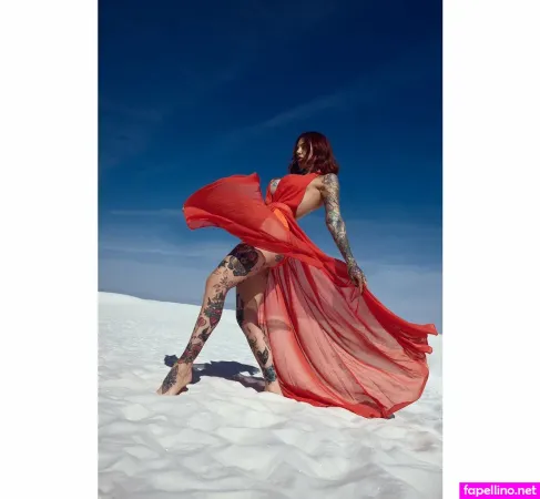 Lindsey Tierney OnlyFans Thumbnail #f7mMcW2OaT