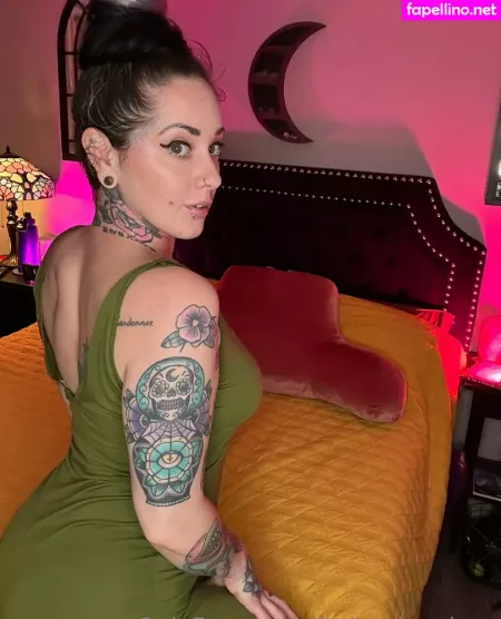 Lindseyjenningz OnlyFans Thumbnail #VWELExzOE0