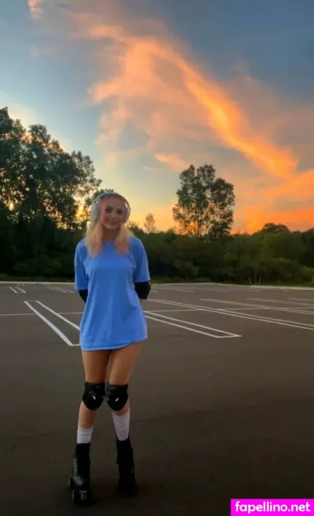 Lindseyszn OnlyFans Thumbnail #QrF4gqGrV5