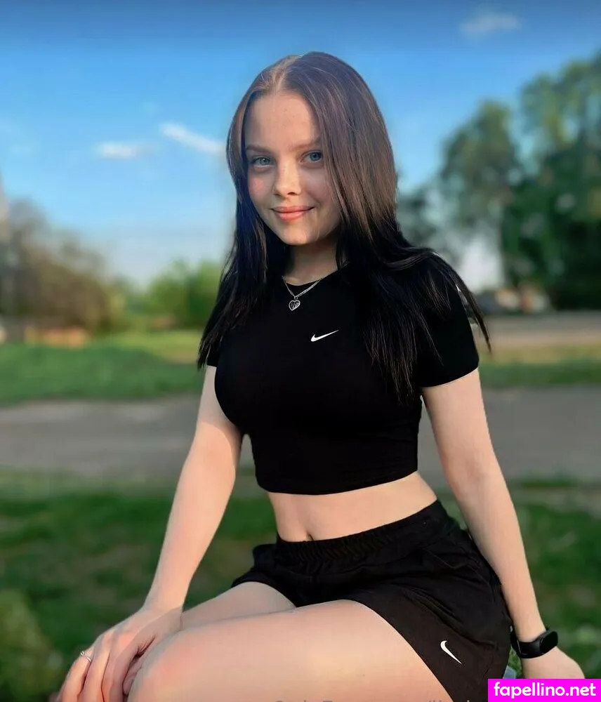 lindseyxheartx Nude Leaked OnlyFans Photo #HoJUNTYNOn