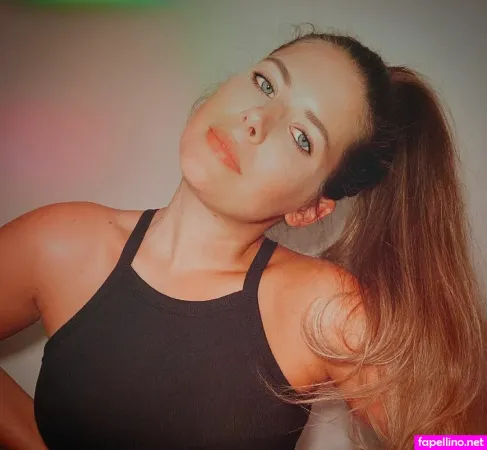 Lindseyyok OnlyFans Thumbnail #se0t0BGM8w