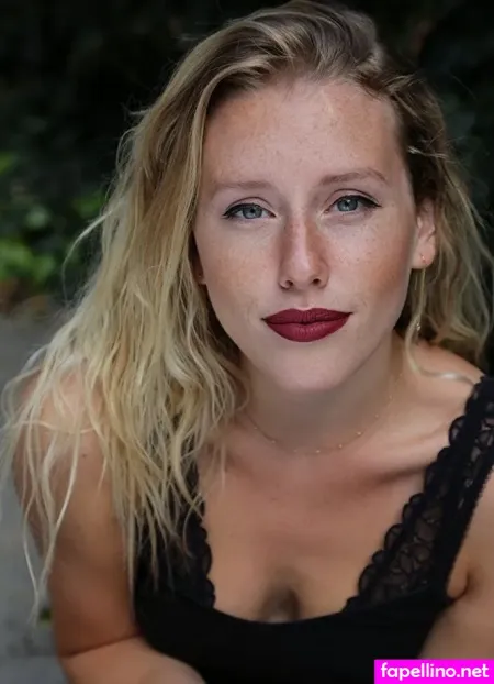 Lindsley Register OnlyFans Thumbnail #6M0Ulp4uPS