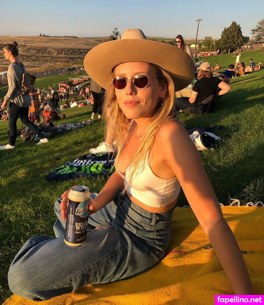 lindsey___register Nude Leaked OnlyFans Photo #BOUJBeYzBb