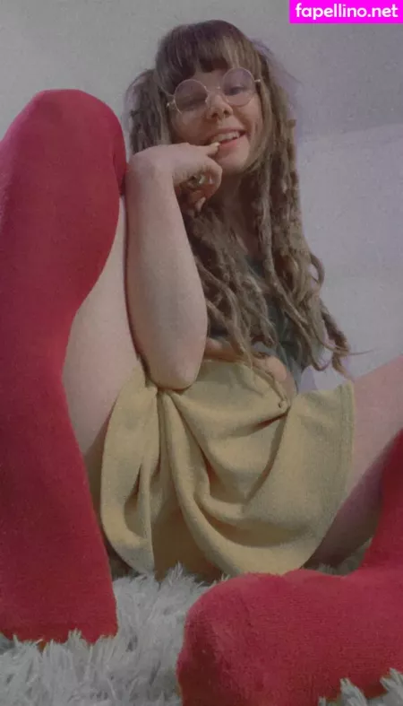 Lindssforfree OnlyFans Thumbnail #zBI3FQSlM3