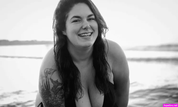 Lindz619 OnlyFans Thumbnail #0yEPSPLHAC