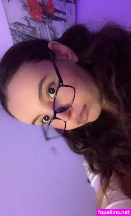 Lineademie OnlyFans Thumbnail #9ZFM2oEzPm