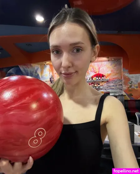 Linesa OnlyFans Thumbnail #68bLnAQup3