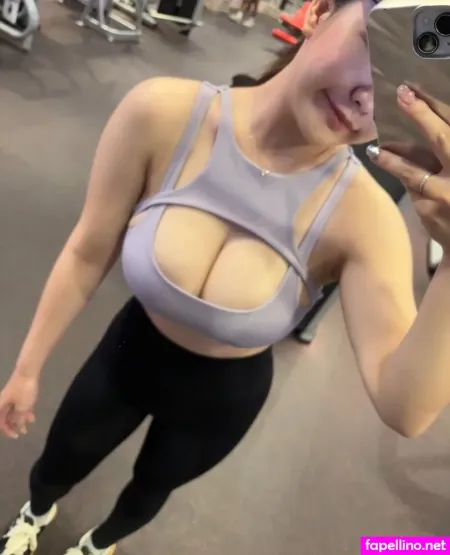 Ling 00 Ee OnlyFans Thumbnail #qM5WodnJD2