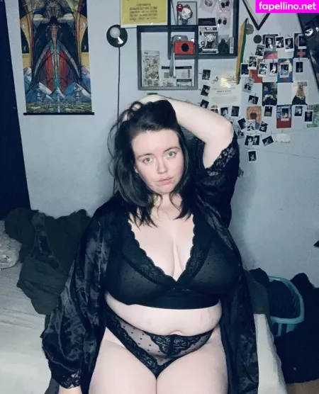 Lingeriebabes OnlyFans Thumbnail #XdnPc0stD9