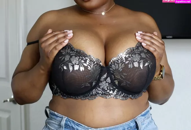 Lingerieloungefree OnlyFans Thumbnail #LGaGji3e6i