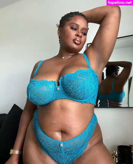 Lingerieloungefree OnlyFans Thumbnail #RKmPYppE0c
