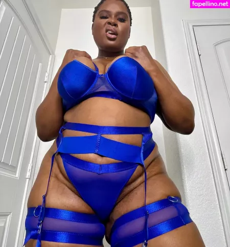 Lingerieloungefree OnlyFans Thumbnail #sgtXhEZfUB