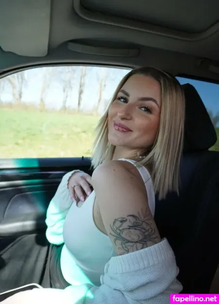 Liniklein OnlyFans Thumbnail #FXfRKYVyYO