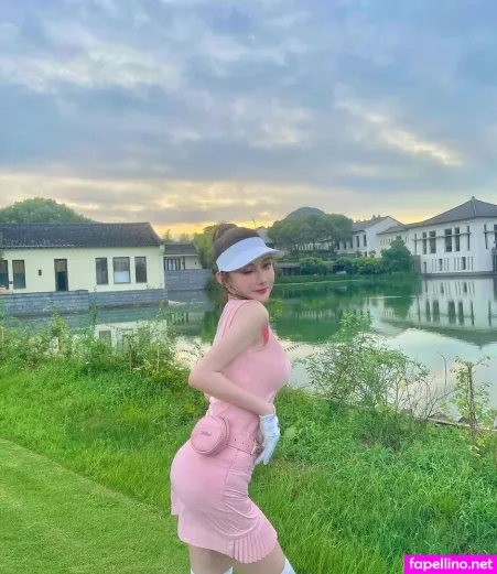 Linjia Zhou OnlyFans Thumbnail #KBwbegpE9o