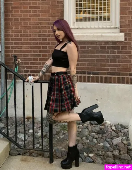 Linley OnlyFans Thumbnail #w2wpdXiDuJ