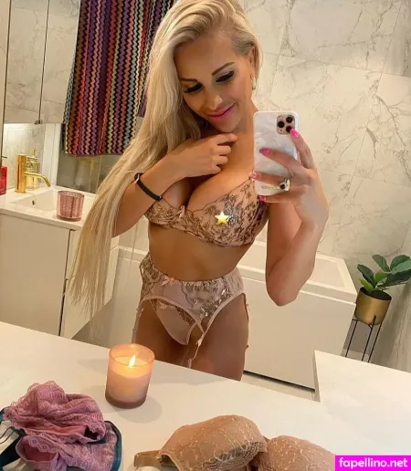 Linni Meister OnlyFans Thumbnail #EPLPKDDcMp