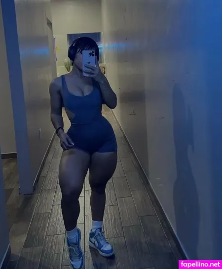 Linnnna Linnnna OnlyFans Thumbnail #NEip3IfR7B