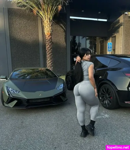 Linnnna OnlyFans Thumbnail #NSw5nMWbwn