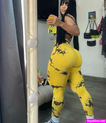 Linnnna OnlyFans Thumbnail #U6sCO5wj4D