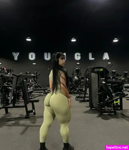 Linnnna OnlyFans Thumbnail #epgsYdJDsm