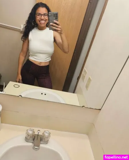 Linnowinn OnlyFans Thumbnail #dGhzYrn7YJ