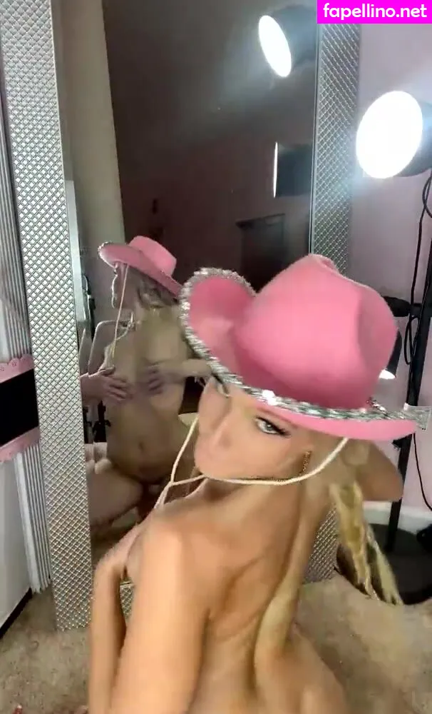Linsey Donovan, linsey99, linsey99_official Nude Leaked OnlyFans Photo #VOM92987qU