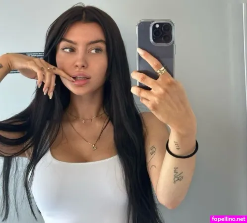 Linuschka OnlyFans Thumbnail #zqi1VFx5IH