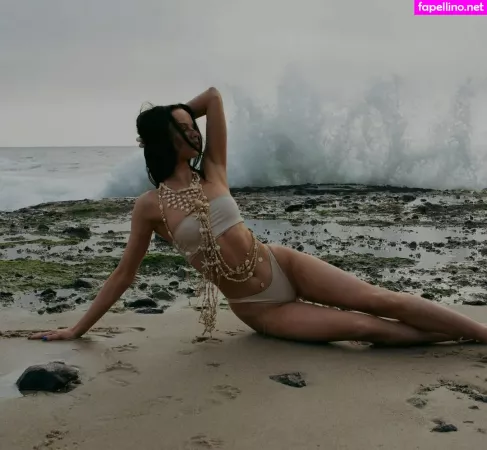 Liora Lapointe OnlyFans Thumbnail #SPu5JikJEC