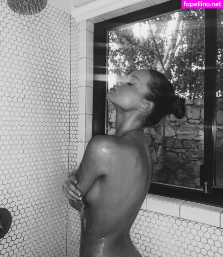 Liora Lapointe OnlyFans Thumbnail #iuNB4Go2rI