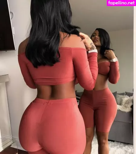 Lira Galore OnlyFans Thumbnail #D5DolVcm2G