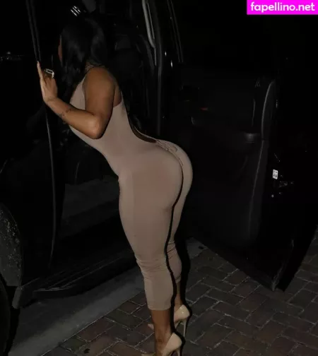 Lira Galore OnlyFans Thumbnail #ZBd1YzzUmZ
