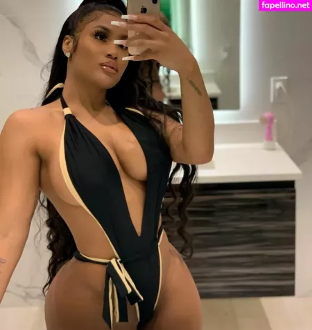 Lira Galore OnlyFans Thumbnail #mq0T9xbmvw