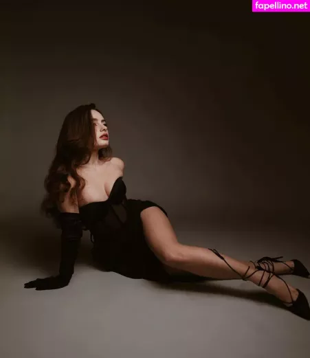 Lira Karina OnlyFans Thumbnail #iYN7qowrxG