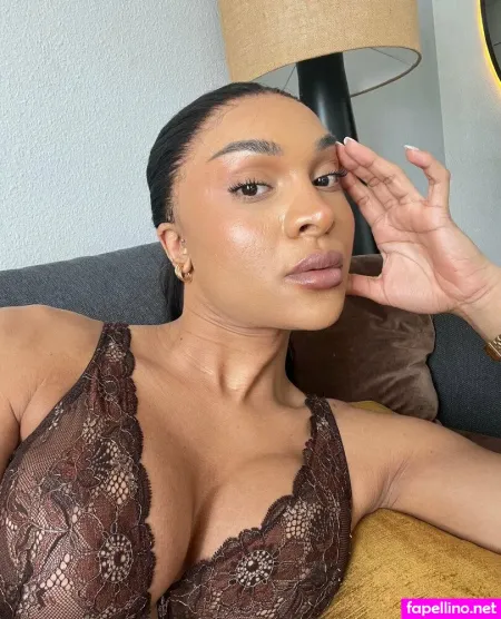 Lirabae OnlyFans Thumbnail #DkD3LFVK6M