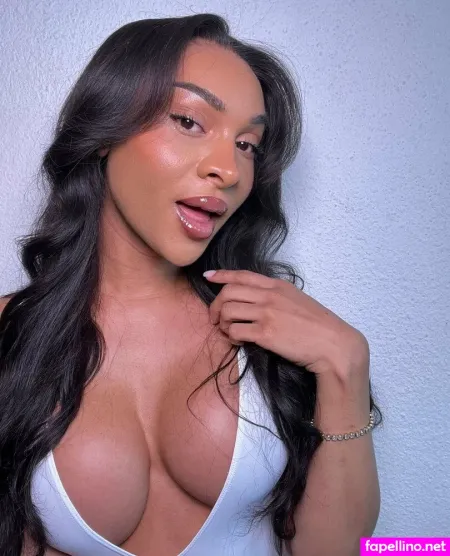 Lirabae OnlyFans Thumbnail #ZALxtY7MpP