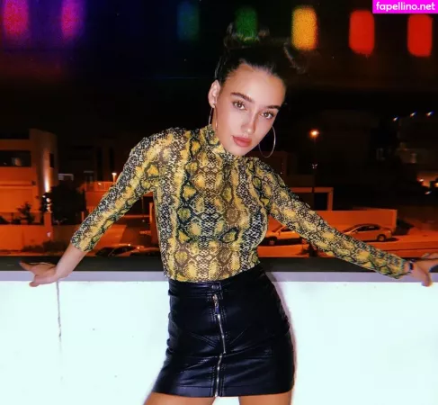 Liraz Nomdar OnlyFans Thumbnail #fhwgow7kFv