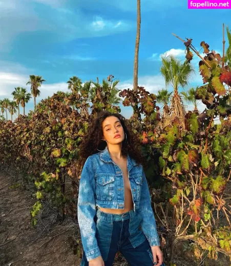 Liraz Nomdar OnlyFans Thumbnail #o6IaMLSXRF