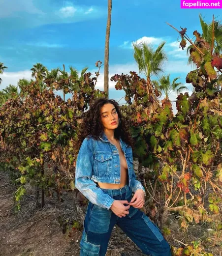 Liraz Nomdar OnlyFans Thumbnail #obbJ83RyHF