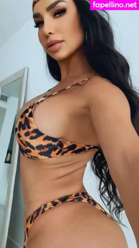 Lis Vega OnlyFans Thumbnail #4DBKYe5kq2