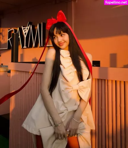 Lisa 1 OnlyFans Thumbnail #5MlC5hvB5P