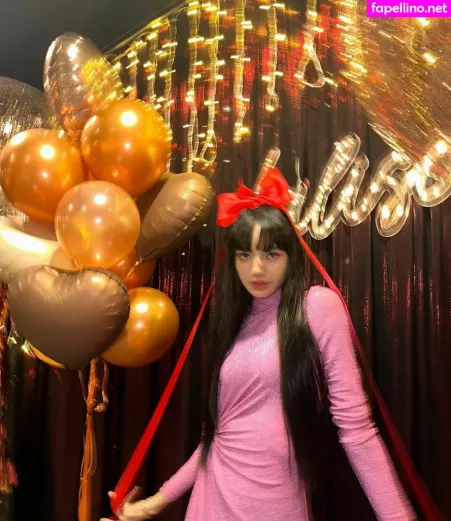 Lisa 1 OnlyFans Thumbnail #Blkr8Btnur