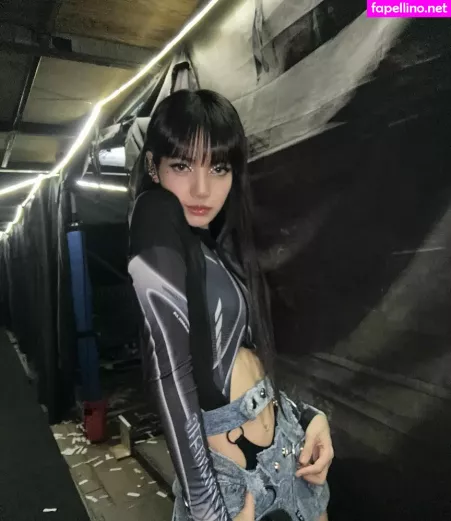 Lisa 1 OnlyFans Thumbnail #KbxUErrv5W