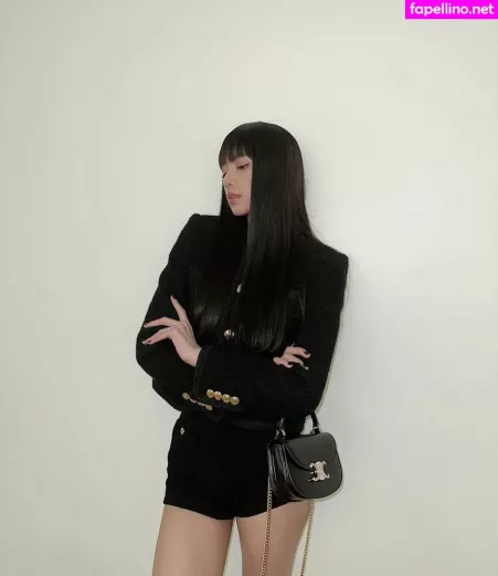 Lisa 1 OnlyFans Thumbnail #OjSayqlmYf