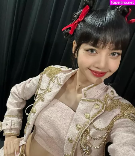 Lisa 1 OnlyFans Thumbnail #YTrWPdicuU