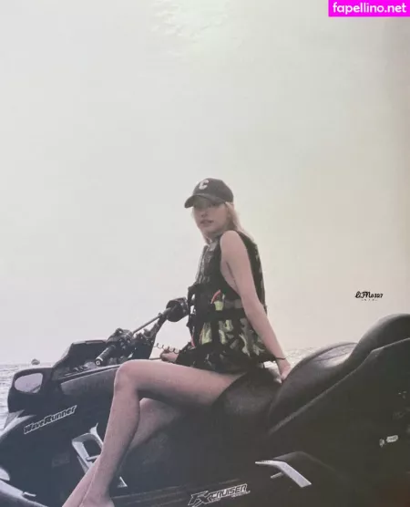 Lisa 1 OnlyFans Thumbnail #wbiC4bE5aJ